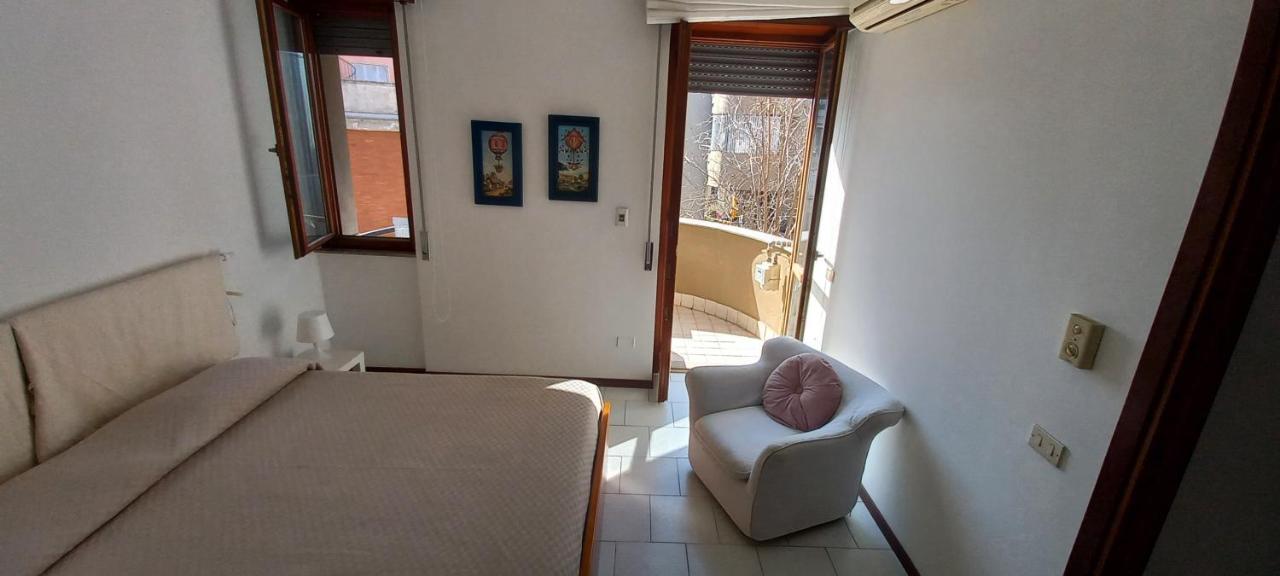 Bonaria Apartment Кальяри Экстерьер фото